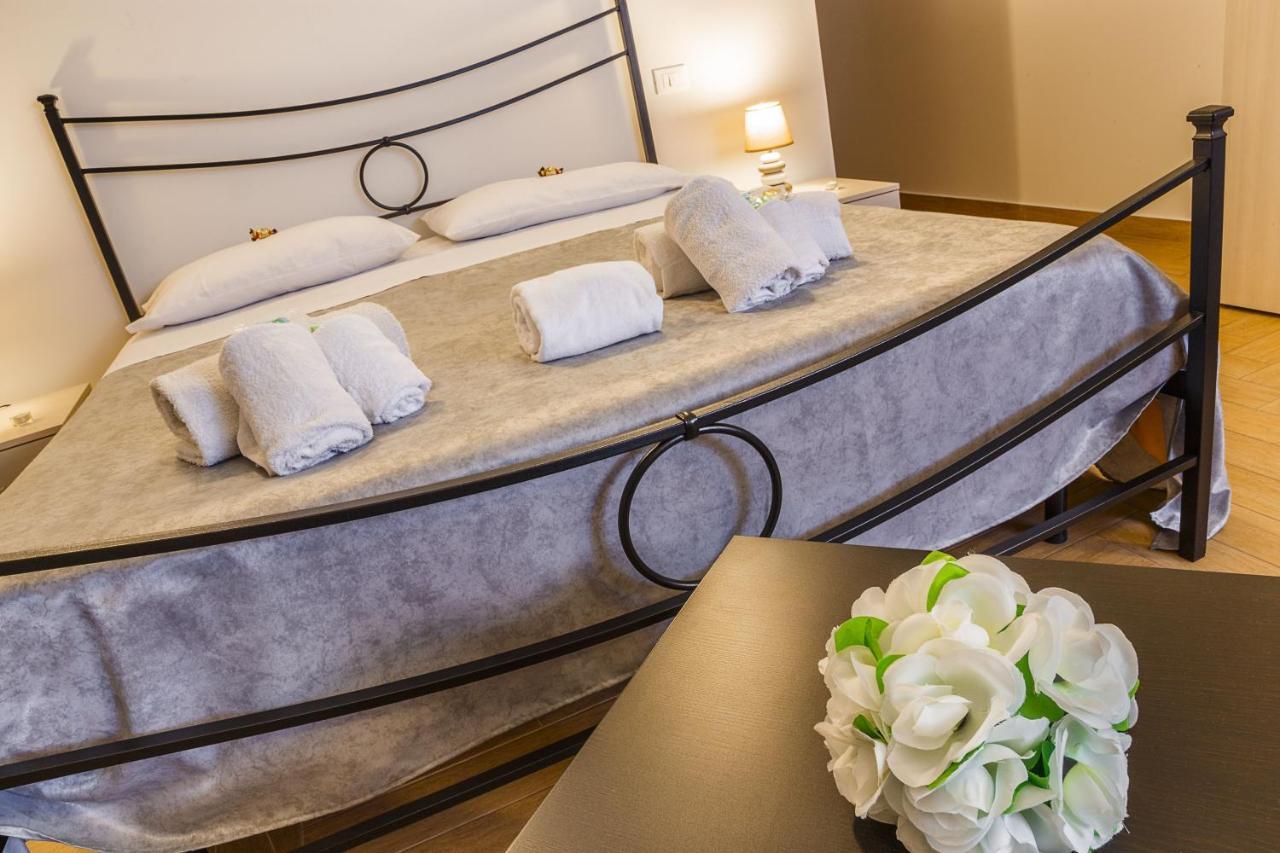 Sicily In Love 2 - Rooms & Breakfast Taormina Exterior photo
