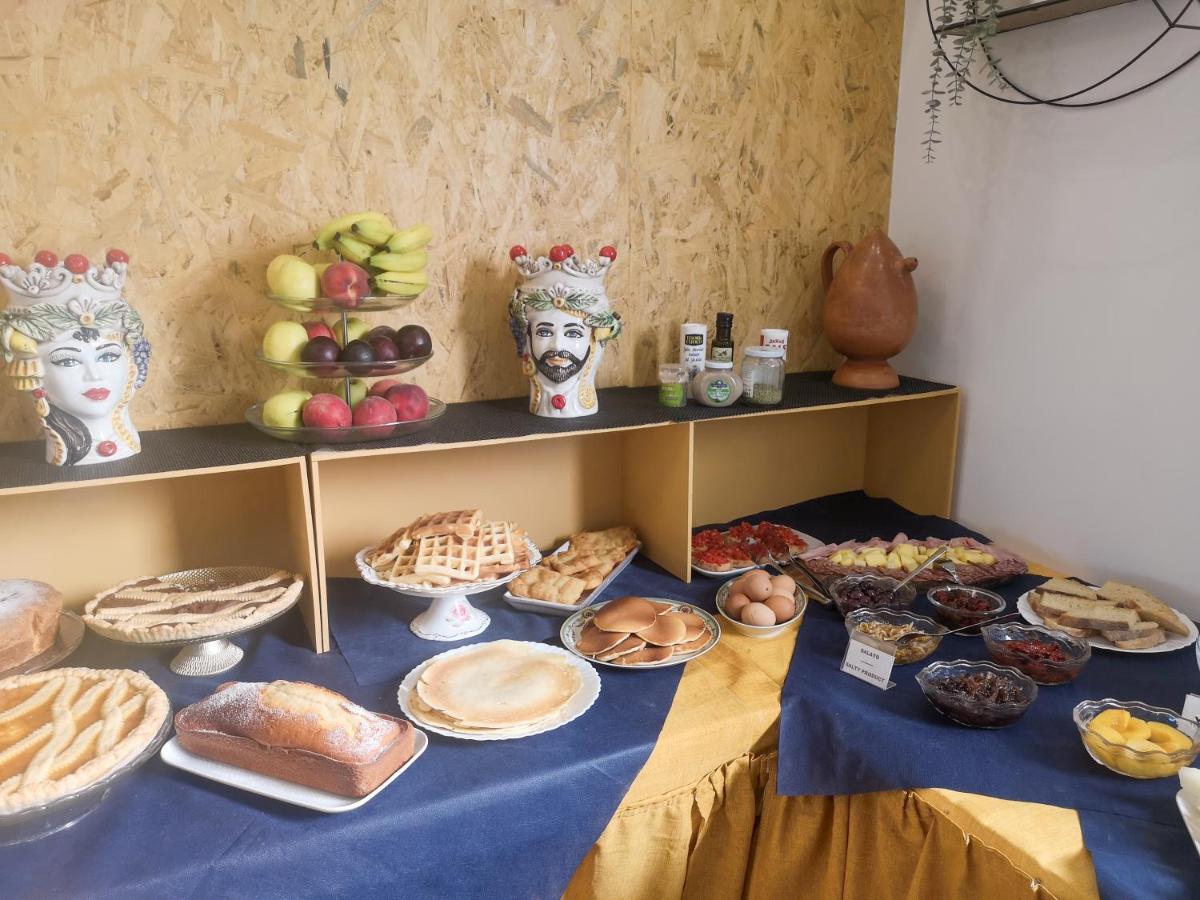 Sicily In Love 2 - Rooms & Breakfast Taormina Exterior photo
