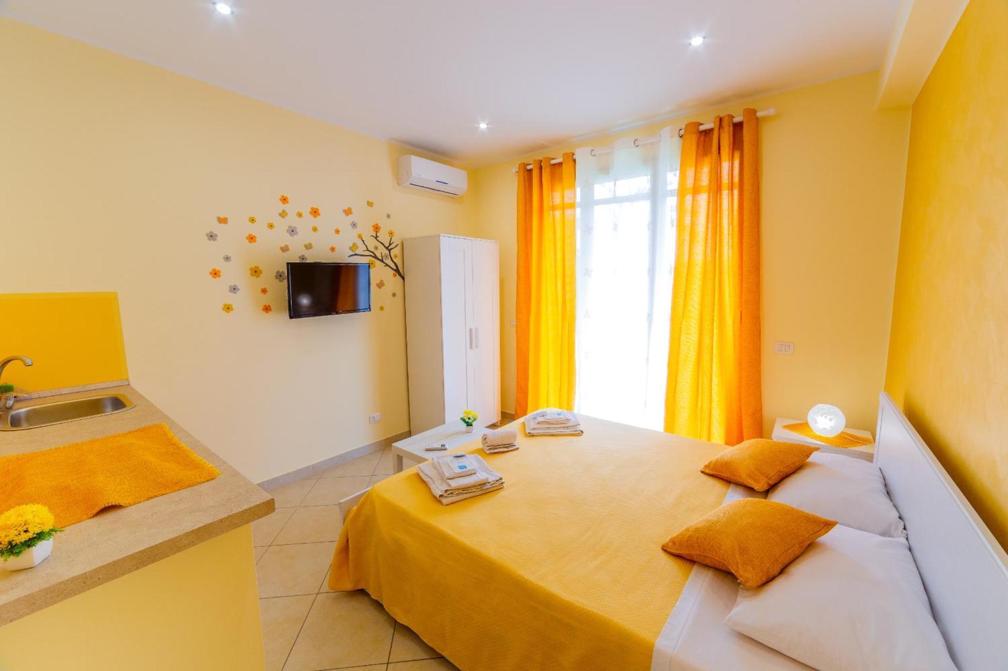 Sicily In Love 2 - Rooms & Breakfast Taormina Exterior photo