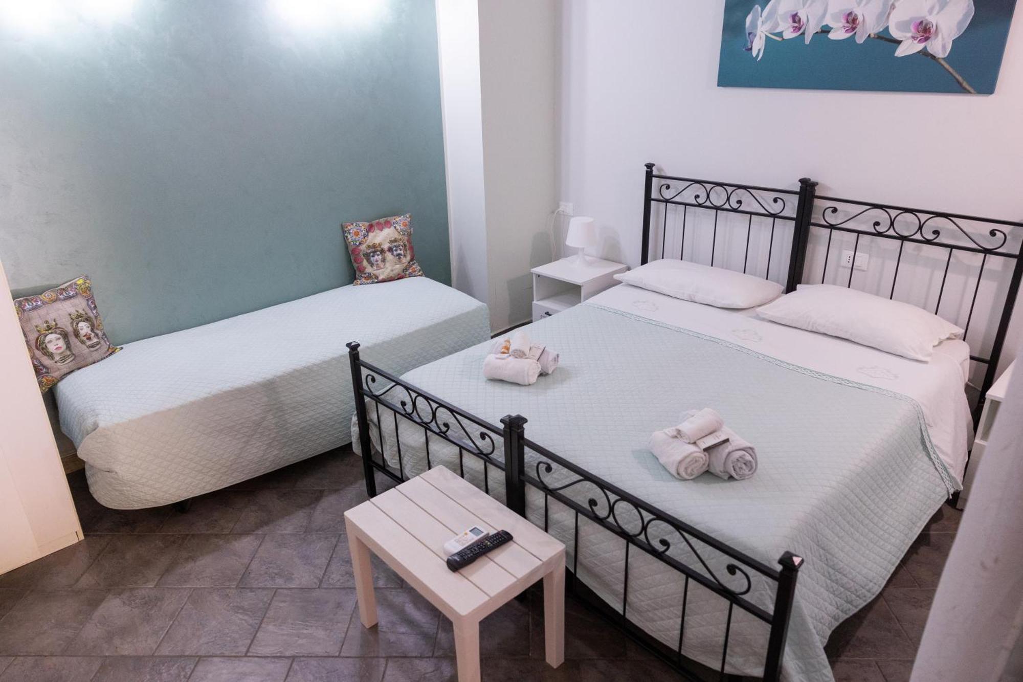 Sicily In Love 2 - Rooms & Breakfast Taormina Exterior photo