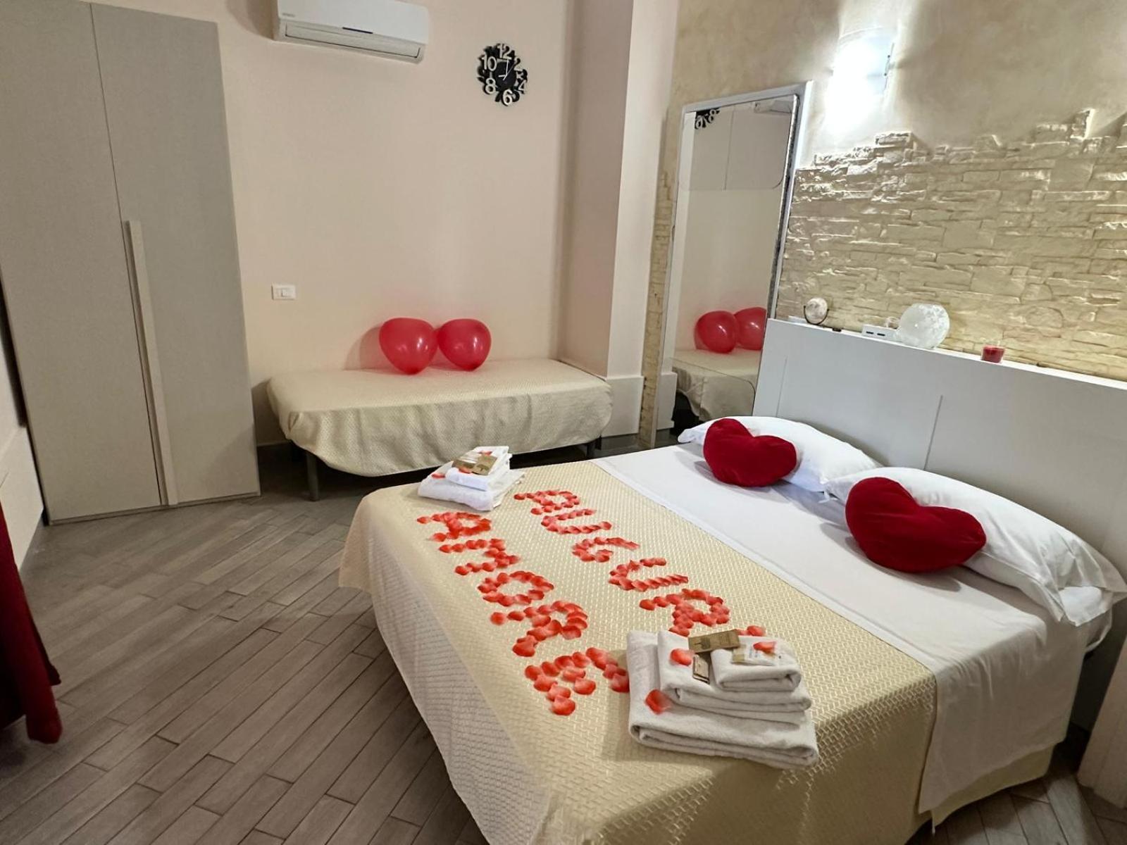 Sicily In Love 2 - Rooms & Breakfast Taormina Exterior photo